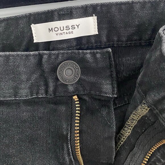 Moussy Vintage "FILER" High Waisted Skinny Jean in Black, size 31 (fits like 30) - Picture 11 of 13